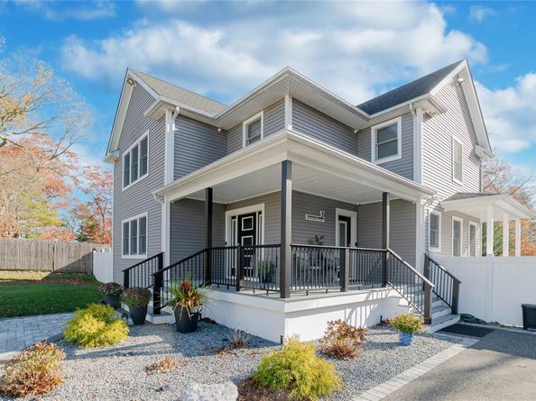 7 Jackson Street, Nesconset NY 11767