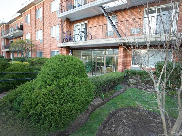 85 S Centre Ave A20, Rockville Centre NY 11570