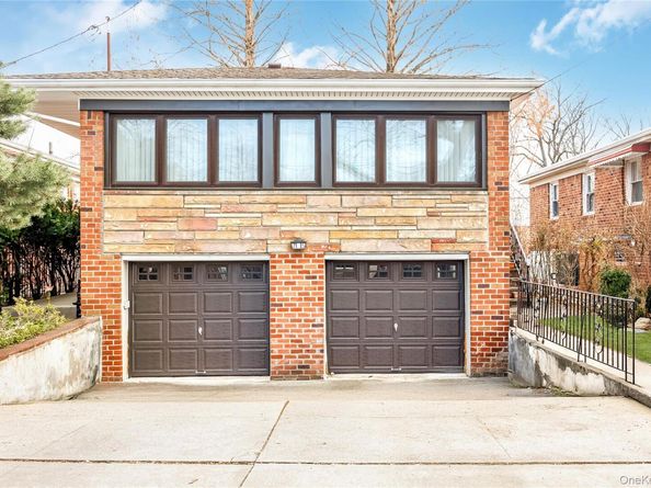 7115 167th Street, Fresh Meadows NY 11365