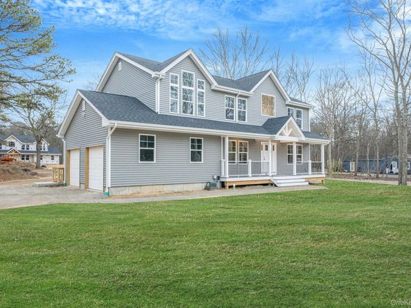 63A Blydenburgh Road, Centereach NY 11720