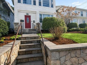 425 S Columbus Avenue