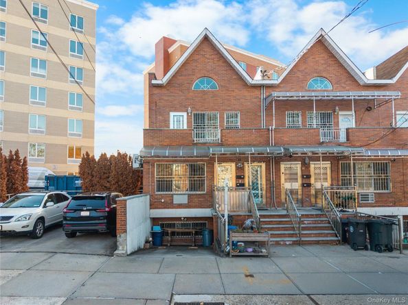 183-26 Booth Memorial Avenue, Fresh Meadows NY 11365