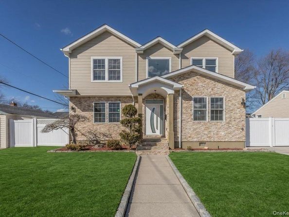3 Cornell Avenue, Hicksville NY 11801
