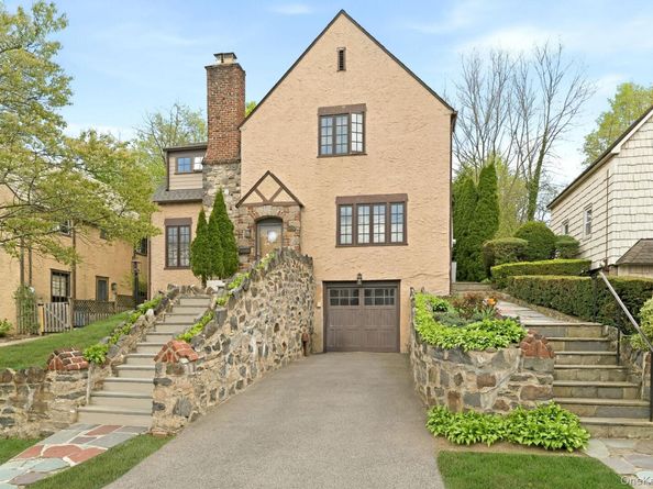 56 Hillcrest Avenue, Larchmont NY 10538