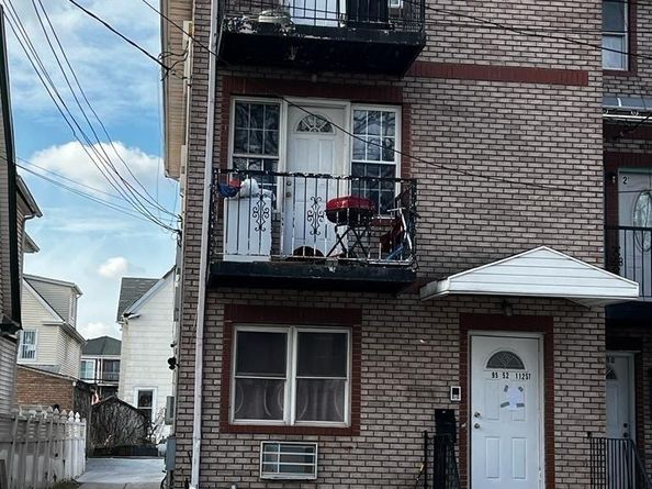 95-52 112 Street, Richmond Hill S. NY 11419