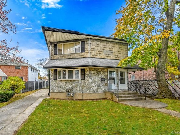 13214 Farmers Boulevard, Saint Albans NY 11434