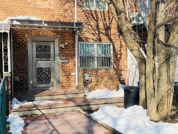 14849 58th Road, Flushing NY 11355