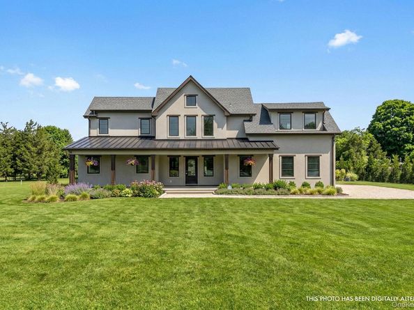 2045 Willow Drive, East Marion NY 11939