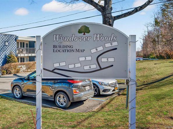 2 Wyndover Woods Lane 16, White Plains NY 10603