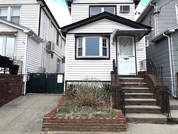8509 Sutter Avenue, Ozone Park NY 11417