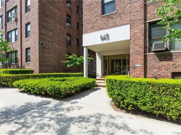 645 W 239th Street 4D, Bronx NY 10463