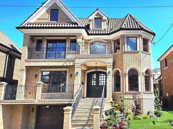 150-26 Sullivan Drive, Whitestone NY 11357