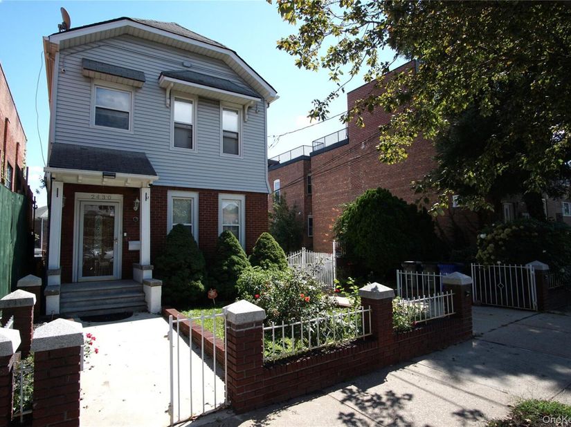 2430 Esplanade Avenue, Bronx NY 10469