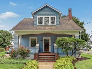 1118 Hudson Avenue