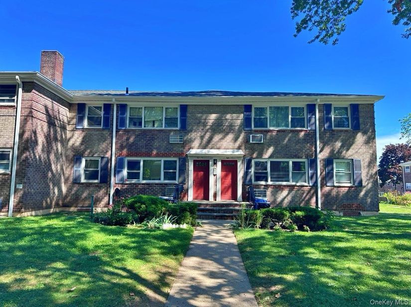 68-15 150 Street 209, Kew Garden Hills NY 11367