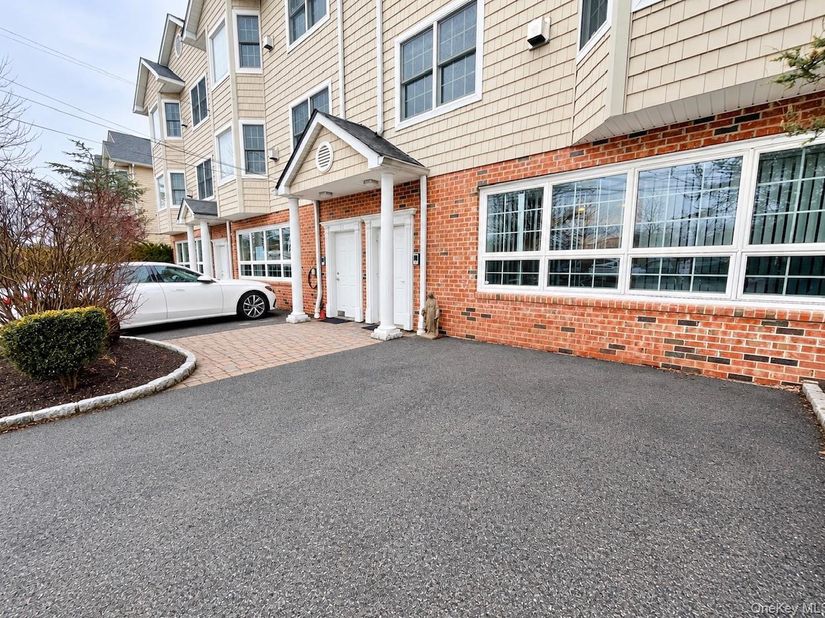 153 Montgomery Avenue B, Scarsdale NY 10583