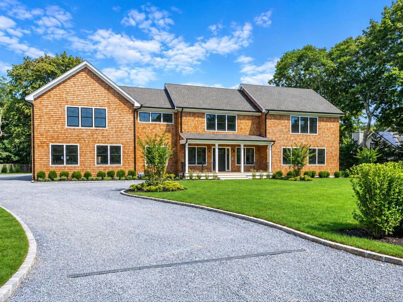 3 Vail Avenue, East Quogue NY 11942