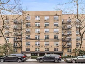 142-20 Franklin Avenue