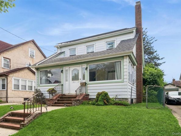192-10 104th Avenue, Saint Albans NY 11412