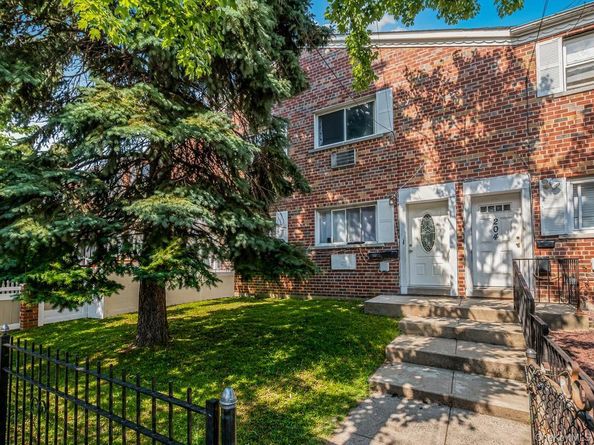 206-208 Balcom Avenue, Bronx NY 10465
