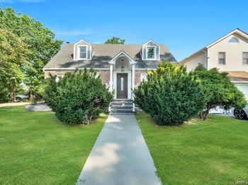 102 Strattford Road