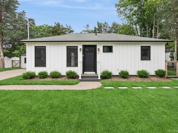 16 Winnie Road, Center Moriches NY 11934