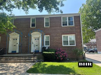 2020 Pearson Street