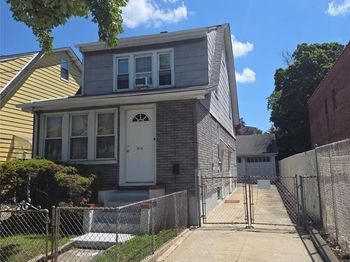 5933 159th Street