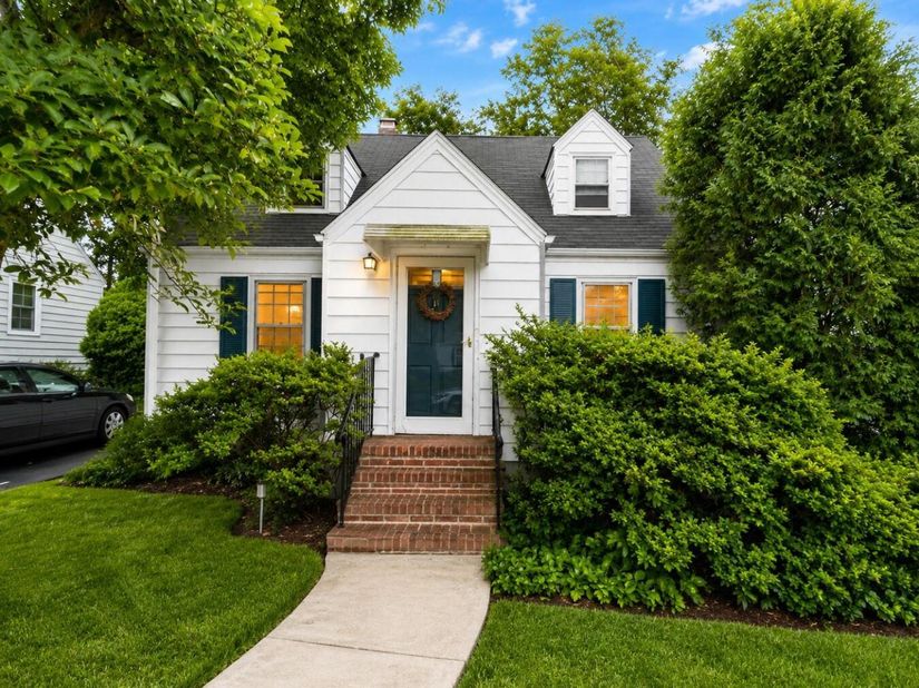 24 Maywood Avenue, Rye Brook NY 10573