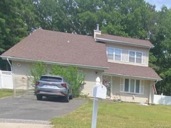 3 Felway Drive