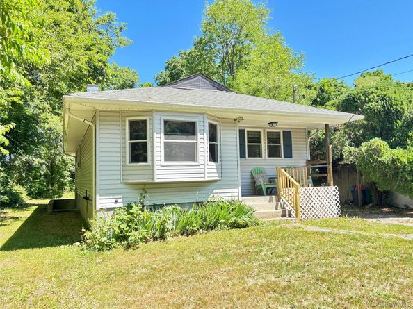 49 Wavecrest Drive, Mastic Beach NY 11951