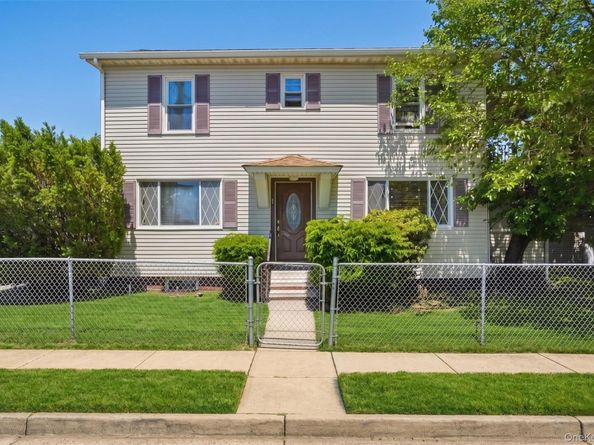 1 Moore Avenue, Hempstead NY 11550