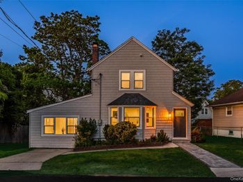19 Westside Avenue