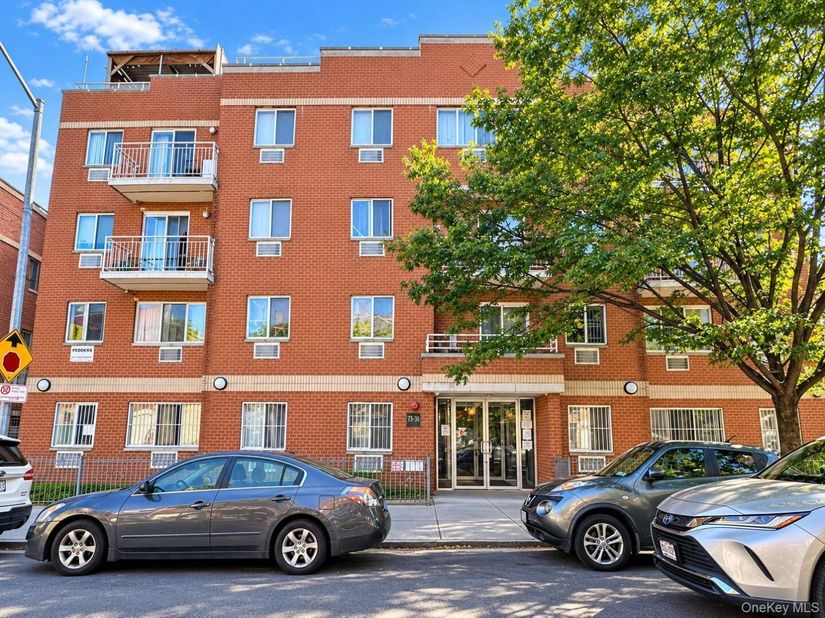 7836 46th Avenue 3D, Elmhurst NY 11373