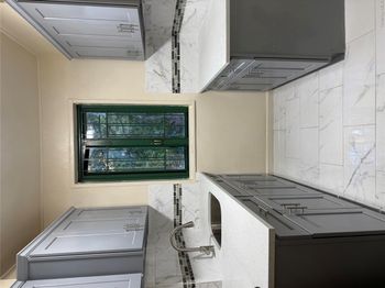 1595 Metropolitan Avenue