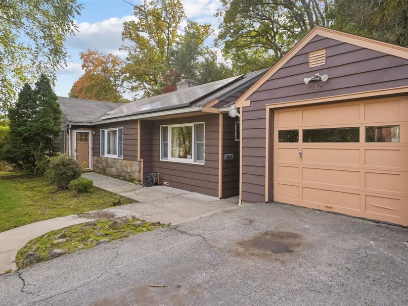 17 Kent Road, White Plains NY 10603