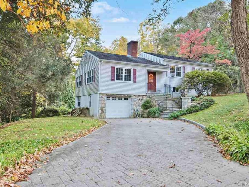 133 Washburn Road, Briarcliff Manor NY 10510