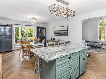8 Woodland Road
