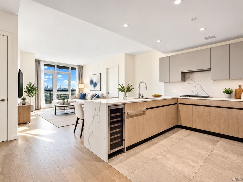 133-36 37th Avenue 8F, Flushing NY 11354