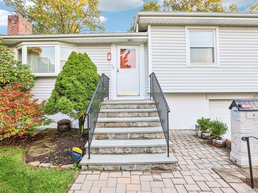 7 Albro Lane, White Plains NY 10603
