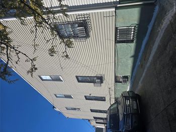 Undisclosed Address #1065970
