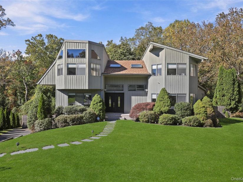 9 Deer Run, Rye Brook NY 10573