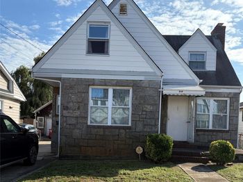 22 E Maple Street