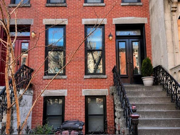 2122 45th Avenue, Long Island City NY 11101