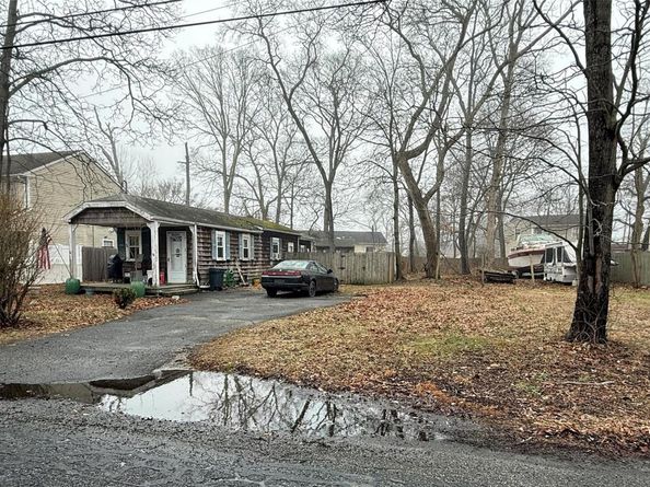 90 Wavecrest Drive, Mastic Beach NY 11951