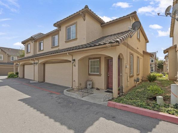 26 Oliveira Loop, Freedom CA 95019