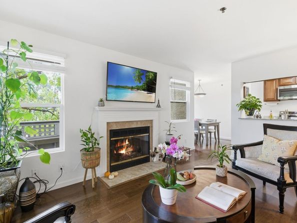 673 Royston Lane 233, Hayward CA 94544