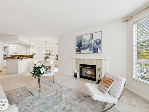 860 Meridian Bay Lane 243, Foster City CA 94404