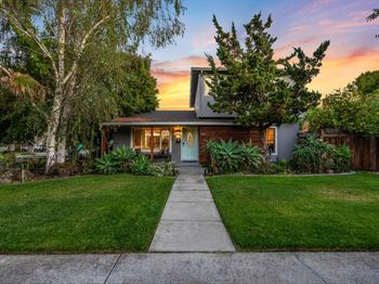 1830 Heatherdale Avenue