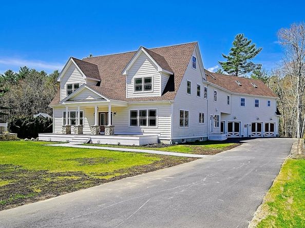 13 Park Pl, Mattapoisett MA 02739
